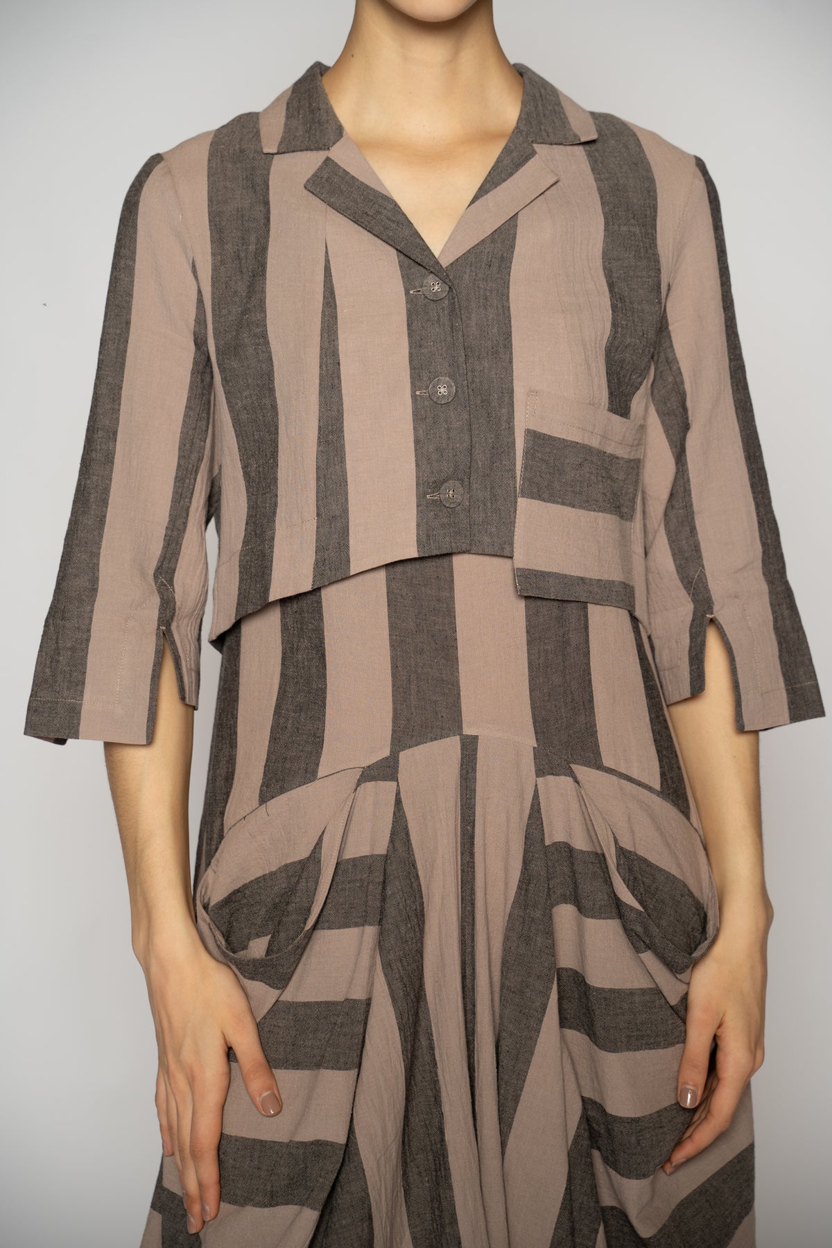 Celi Short Jacket Taupe