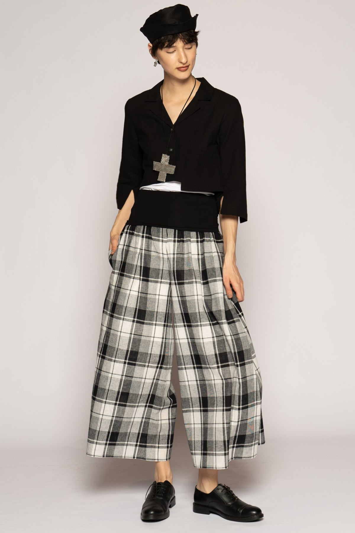 Arya 3/4 Pants Blk