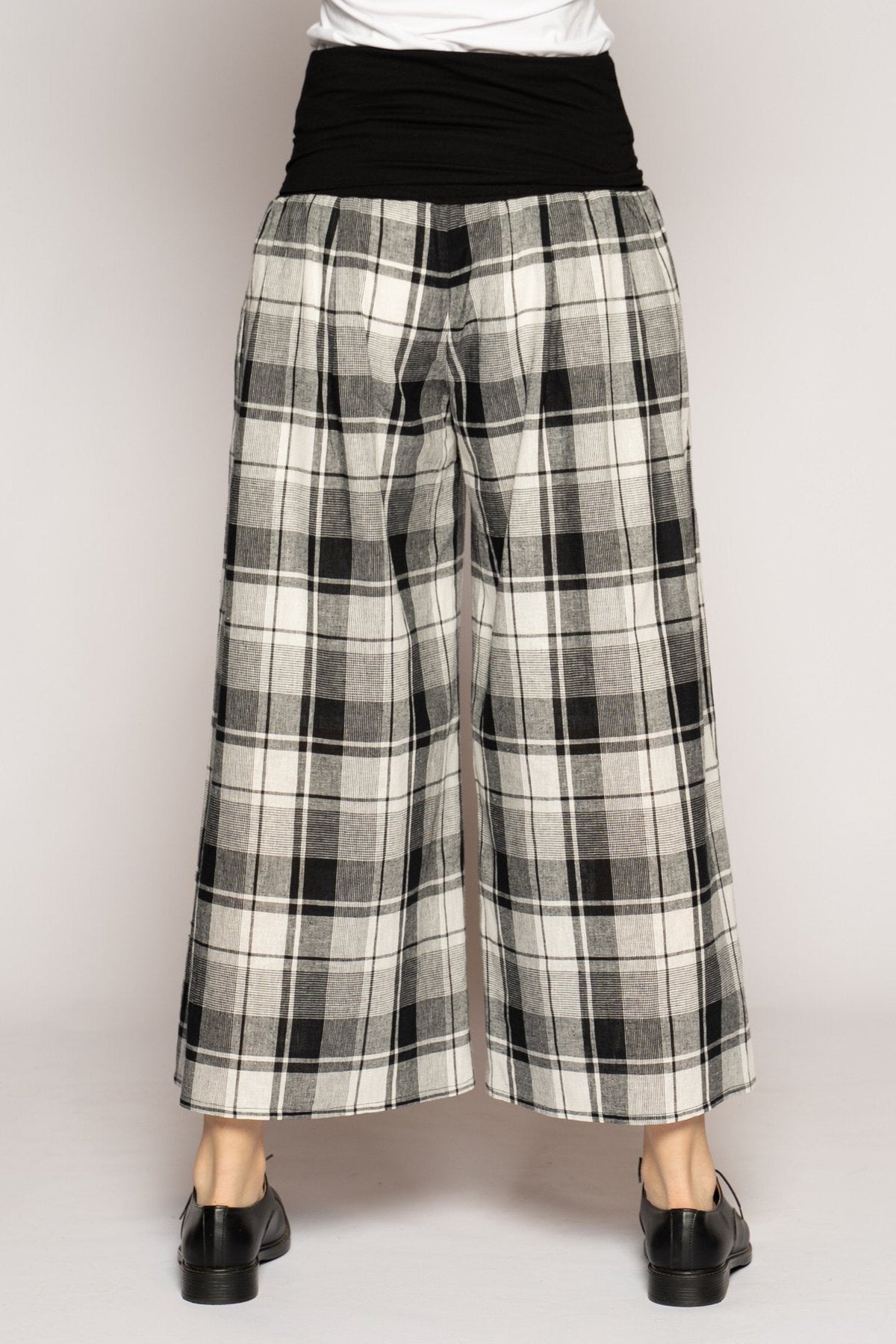 Arya 3/4 Pants Blk
