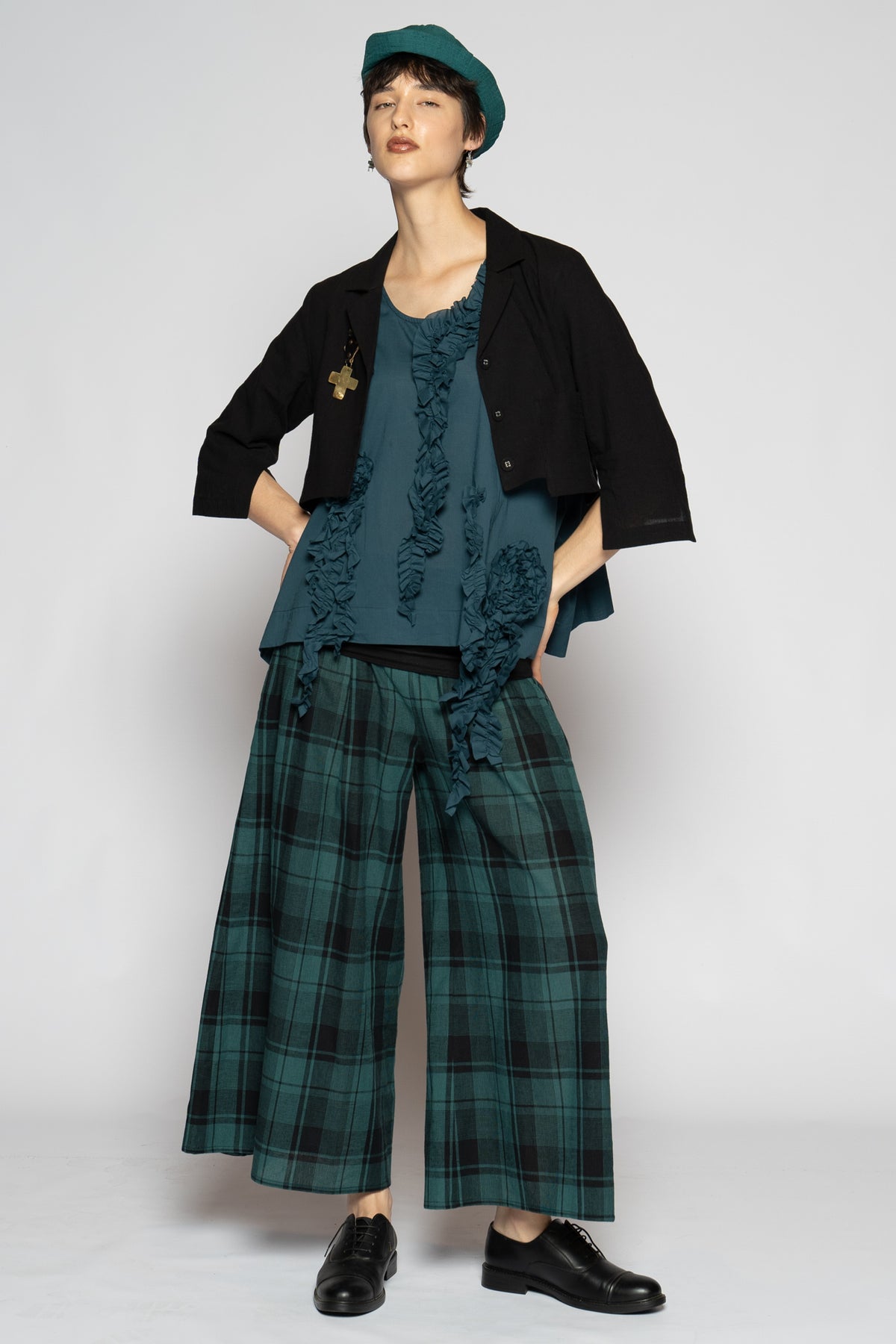 Celi Short Jacket Black