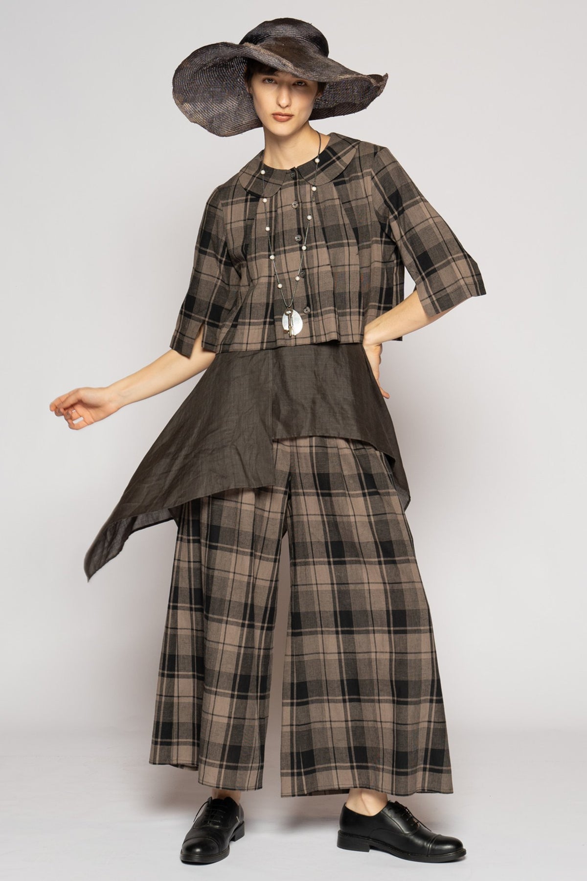 Arya 3/4 Pants Truffle