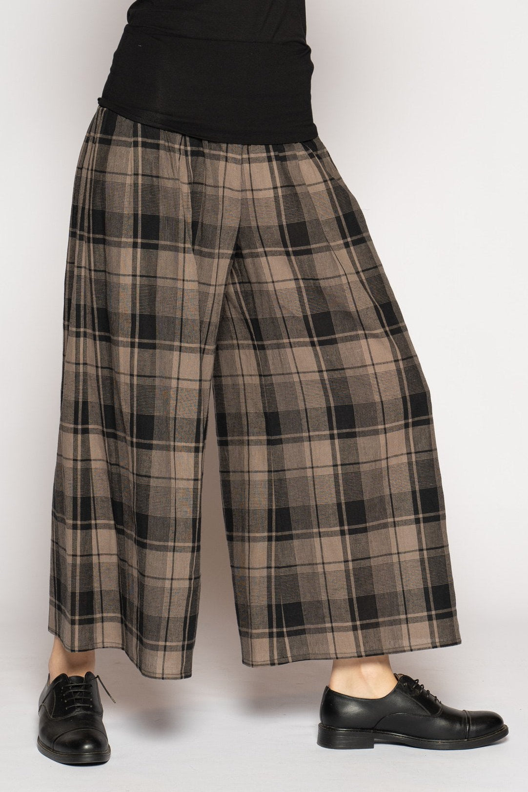 Arya 3/4 Pants Truffle
